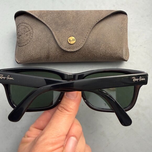 Classic Black Wayfarer Ray Ban SunGlasses